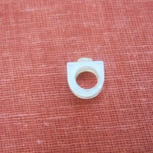 BUSHING, VERTICAL ROLLER (RIGHT DOOR ASS'Y)