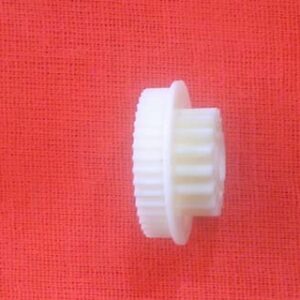 PULLEY, 40T/GEAR, 16T (PAPER PICK-UP ASS'Y)