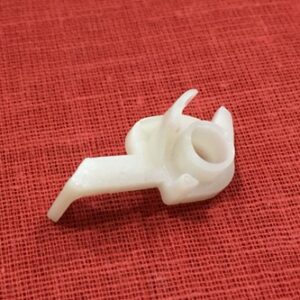 LEVER, RELEASE (DECK LEFT PICK-UP ASS'Y)