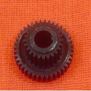 GEAR, 24T/40T (WASTE TONER DRIVE ASS'Y)