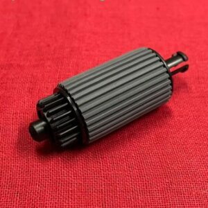 PAPER PICK-UP ROLLER WITH HUB